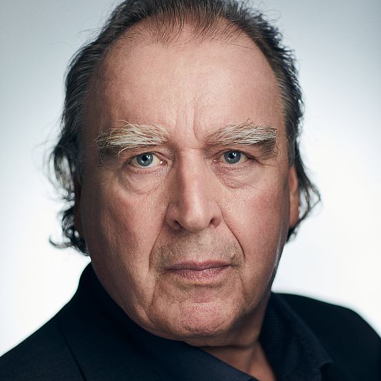 Oliver N&auml;gele